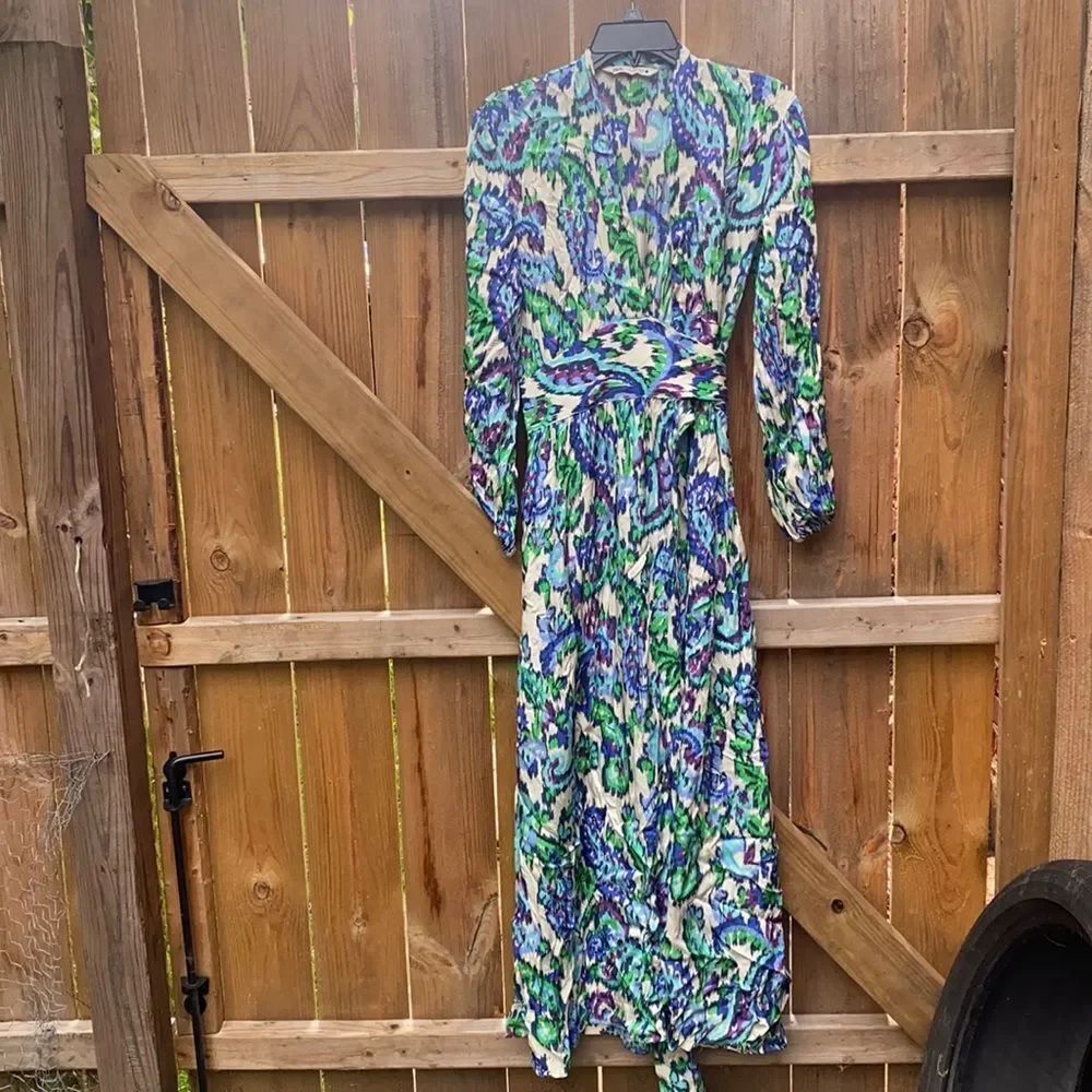 Zara wrap dress sz. S
